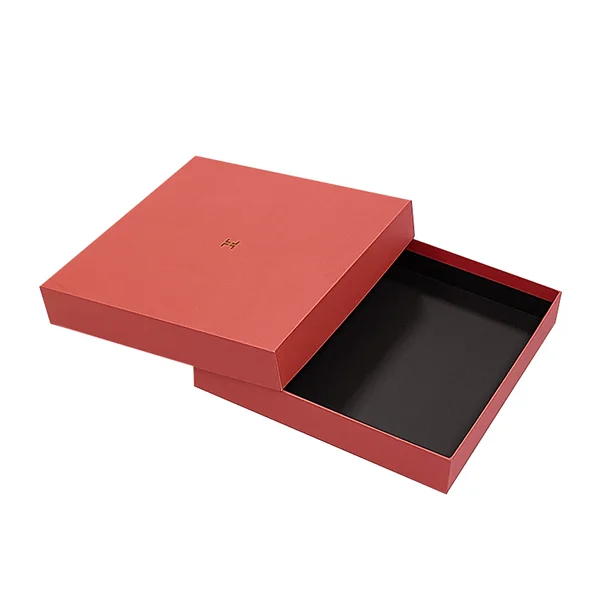 custom-shirt-packaging-boxes