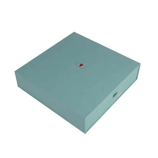 custom-apparel-sleeve-packaging
