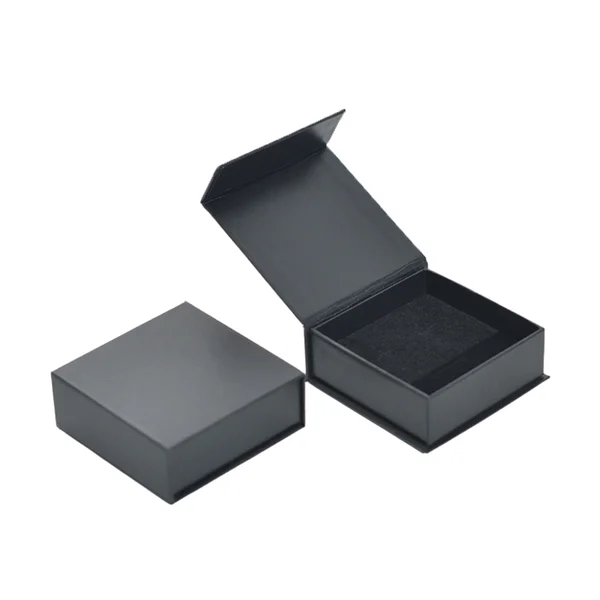 custom-locket-packaging-boxes