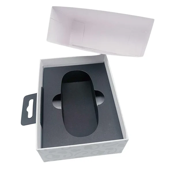 custom-electronics-hanger-packaging